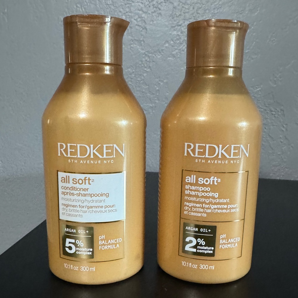 Redken All Soft Shampoo & Conditioner. 300 ml/10.1 fl oz